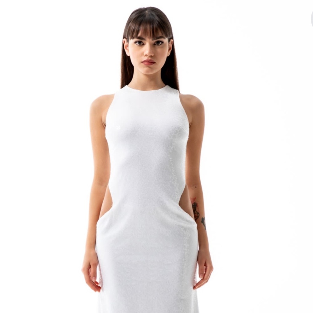 Chic White Sleeveless Maxi Dress